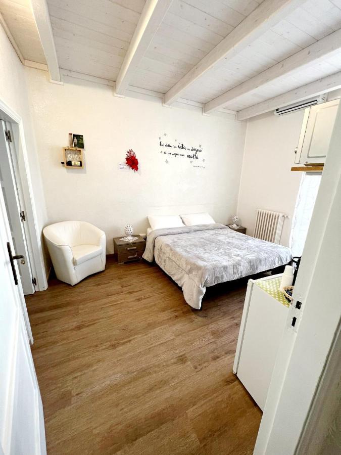 Il Girasole Bed & Breakfast Ostuni Ngoại thất bức ảnh